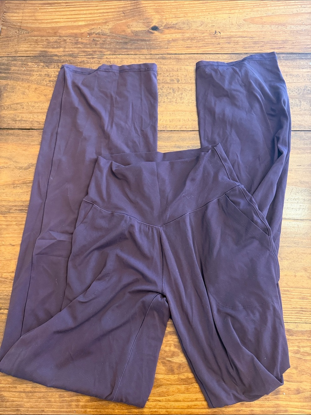 aerie High-Waist Wide-Leg Leggings in Plum